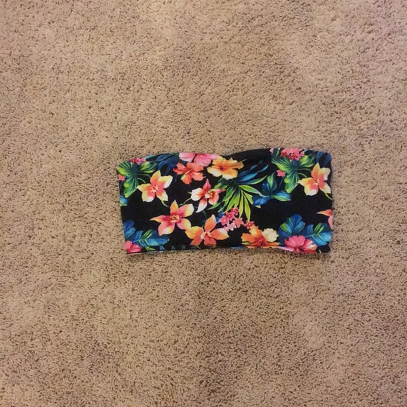 Tube top - Picture 1 of 1